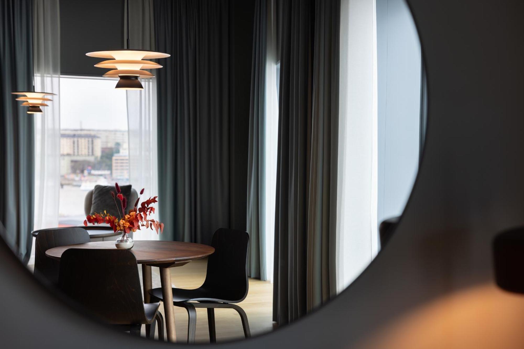 Clarion Hotel The Pier Gothenburg Bagian luar foto