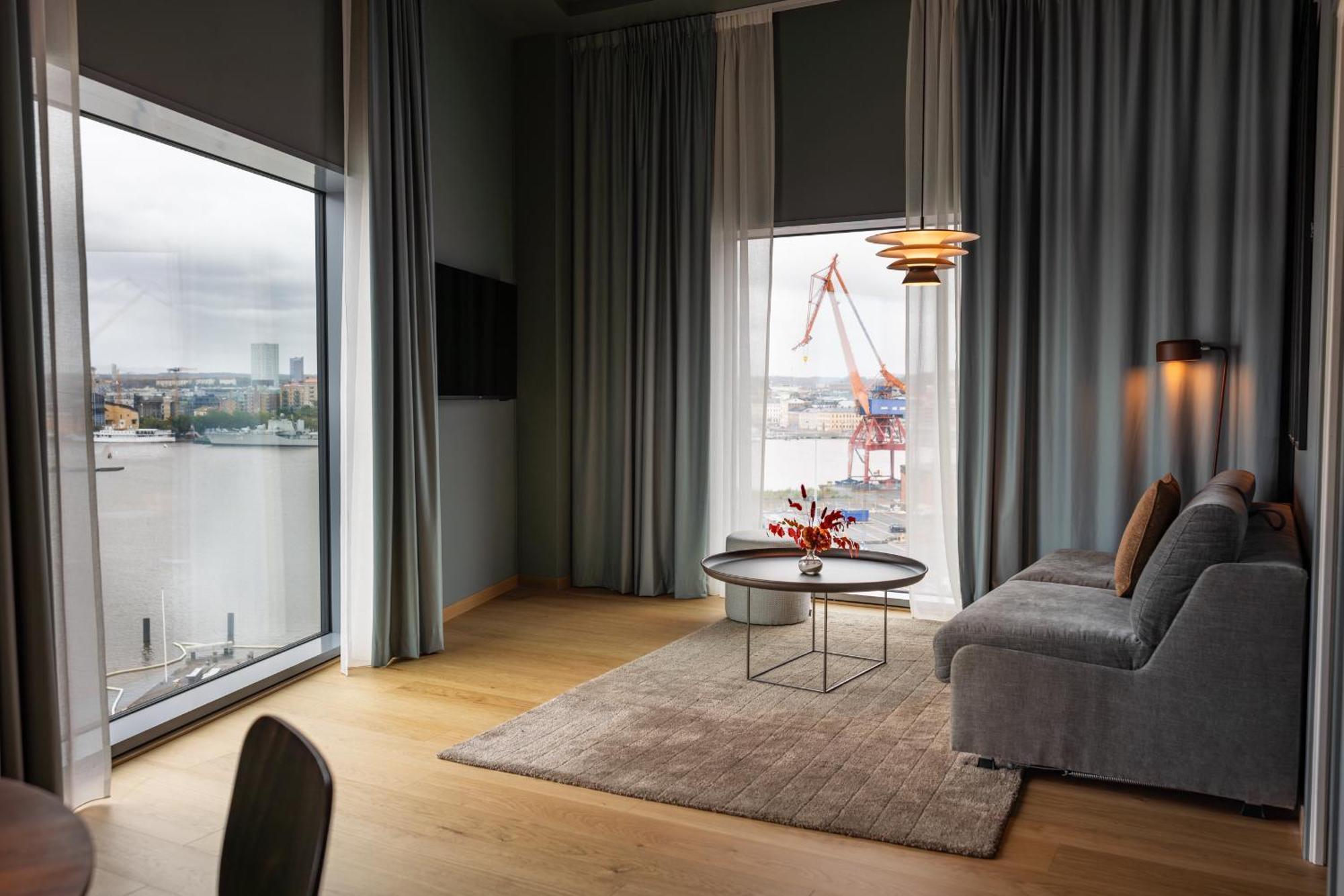 Clarion Hotel The Pier Gothenburg Bagian luar foto